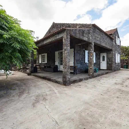 Ferienhaus Adega Poca
