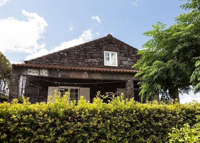 Adega Poca Prainha (Sao Roque do Pico)