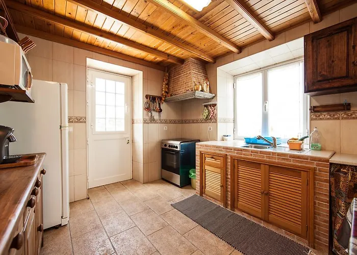 Holiday home Adega Poca *